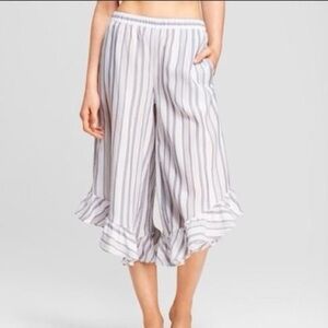 3/$20⚡️ Gilligan O’Malley Sleepwear Striped Ruffle Bottom Capri Pajama Pants